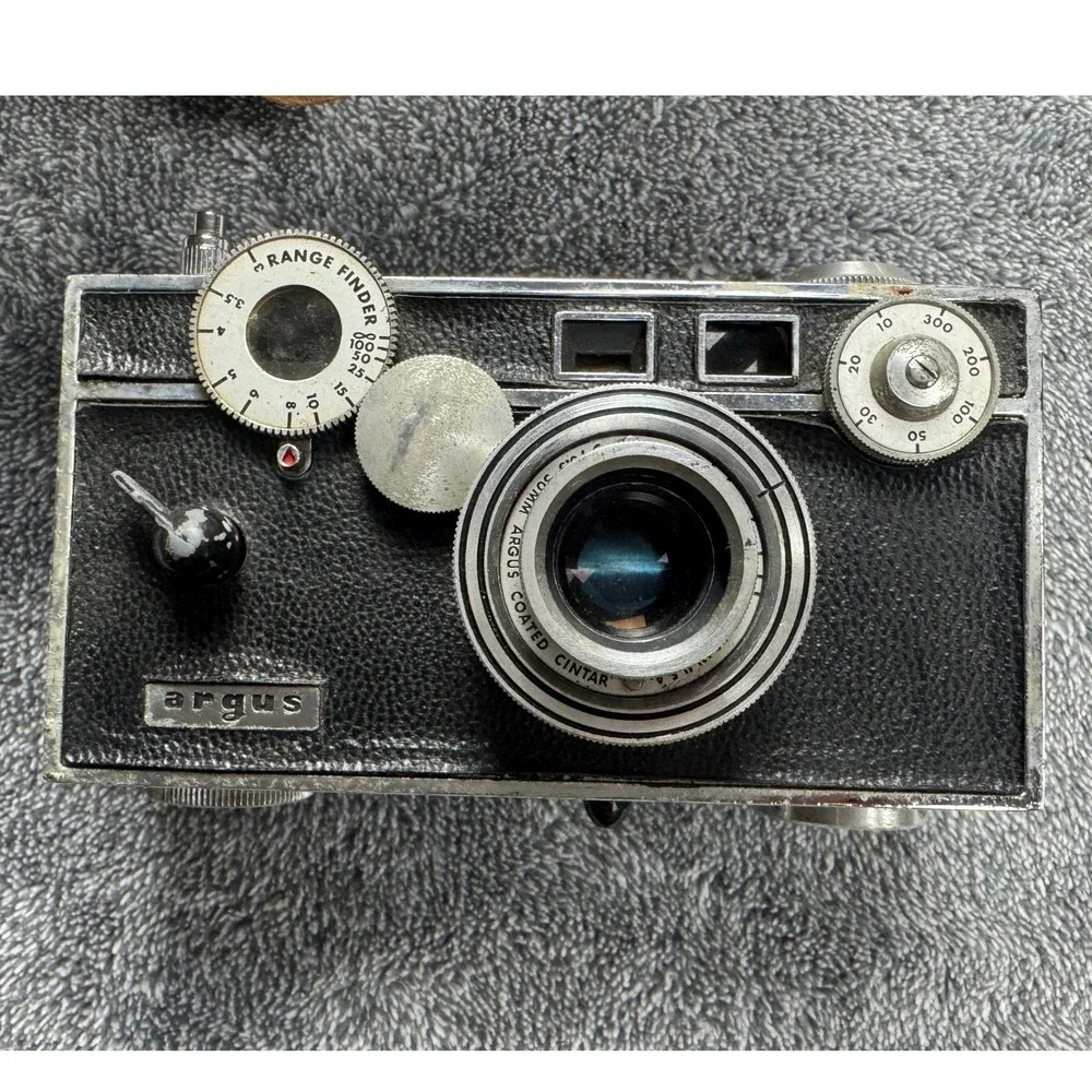 Vintage Argus C3 Rangefinder 35mm Camera w Leather Case‎ Classic USA